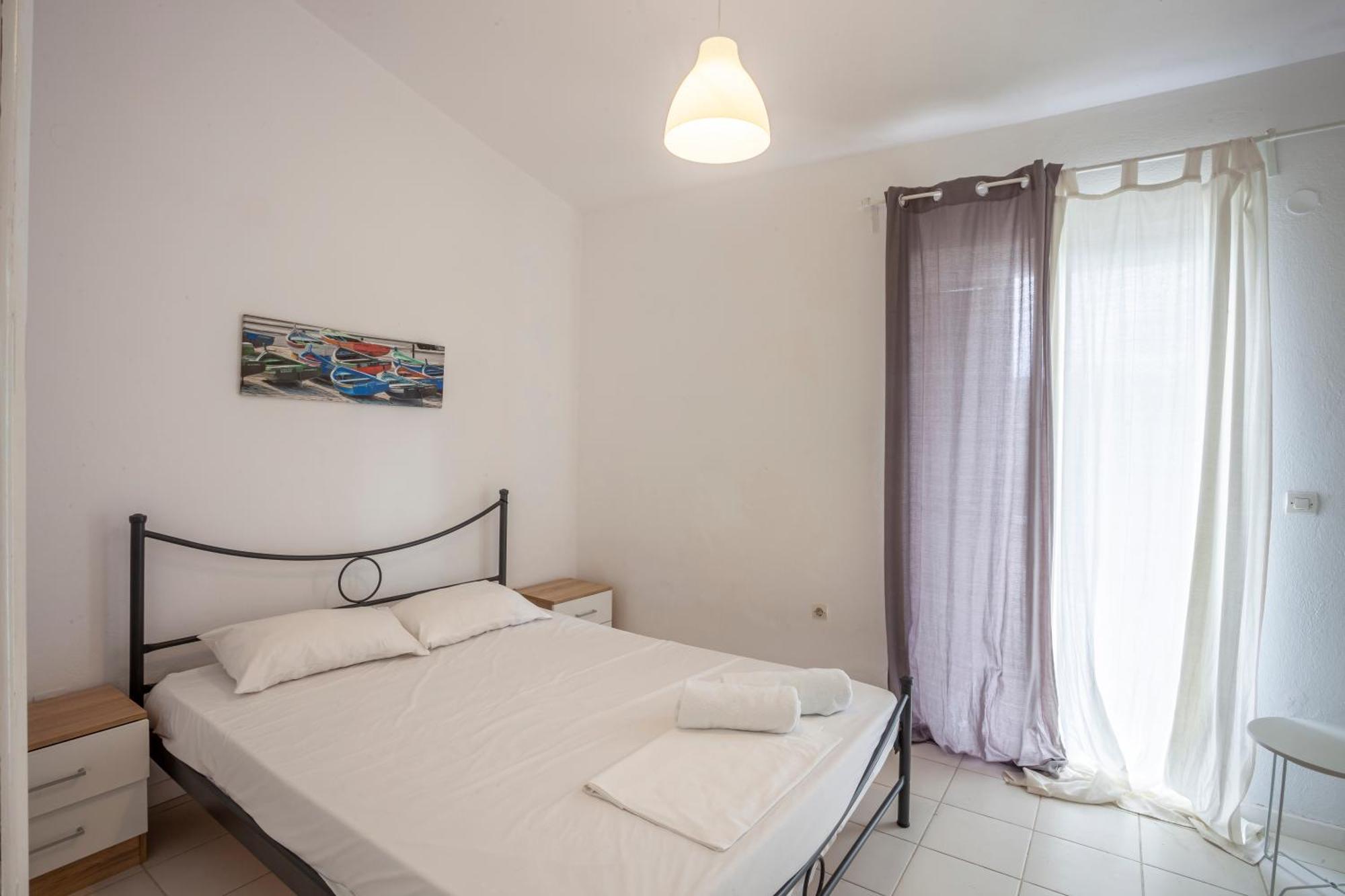 Akrotiri Apartment Pefkochori